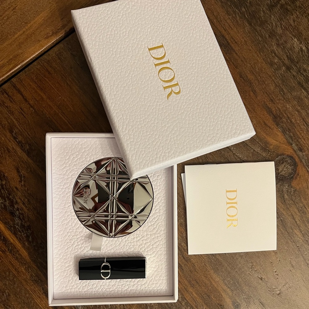 Dior Silver mirror and red lipstick